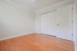 20 Sarahs Grove Ln, Schaumburg, IL 60193 - Photo 32