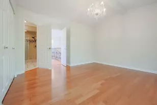 20 Sarahs Grove Ln, Schaumburg, IL 60193 - Photo 24