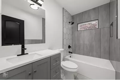 4649 W Jackson Boulevard, Chicago, IL 60644 - Photo 18