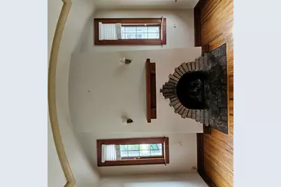 518 Robert Avenue, Rockford, IL 61107 - Photo 10