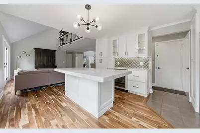 10S381 Jamie Lane, Willowbrook, IL 60527 - Photo 10