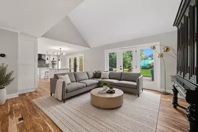 10S381 Jamie Lane, Willowbrook, IL 60527 - Photo 8