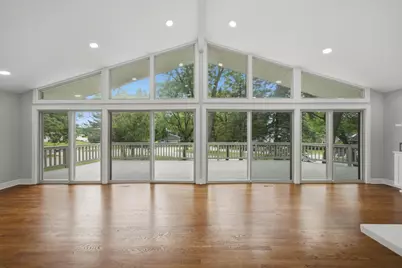 1117 Barberry Court, Downers Grove, IL 60515 - Photo 4