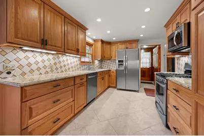 2407 Melrose Avenue, Waukegan, IL 60085 - Photo 14