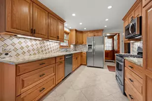 2407 Melrose Ave, Waukegan, IL 60085 - Photo 14