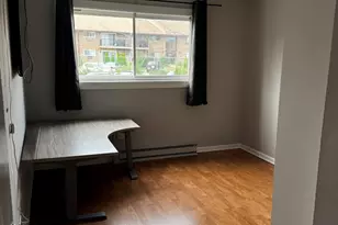 860 E Old Willow Rd, Prospect Heights, IL 60070 - Photo 10