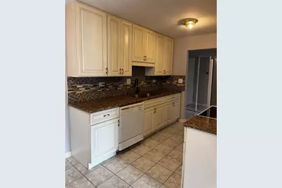 860 E Old Willow Road #138, Prospect Heights, IL 60070 - Photo 8