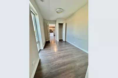 2407 W Eastwood Avenue #502, Chicago, IL 60625 - Photo 6