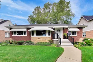 8136 N Oketo Ave, Niles, IL 60714 - Photo 1