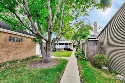 8136 N Oketo Avenue, Niles, IL 60714 - Photo 30