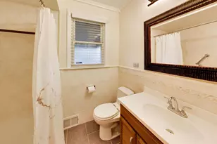 8136 N Oketo Ave, Niles, IL 60714 - Photo 20