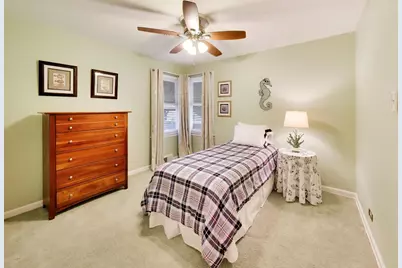 8136 N Oketo Avenue, Niles, IL 60714 - Photo 16