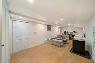 1570 Monterey Ct, Gurnee, IL 60031 - Photo 8