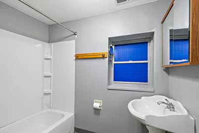 7N066 Woodlawn Avenue, Saint Charles, IL 60174 - Photo 8