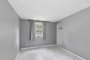 7N066 Woodlawn Ave, Saint Charles, IL 60174 - Photo 6