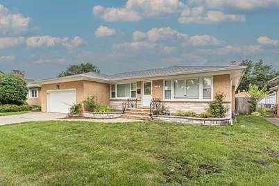5018 Dobson Street, Skokie, IL 60077 - Photo 2