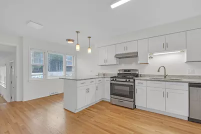 5018 Dobson Street, Skokie, IL 60077 - Photo 8