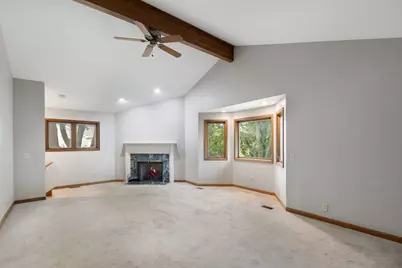 749 N Sharon Drive, Woodstock, IL 60098 - Photo 16