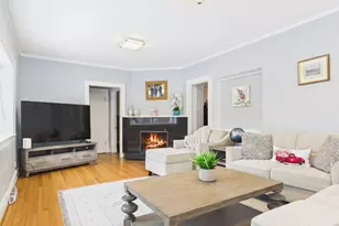 2611 Walnut Ave, Evanston, IL 60201 - Photo 4