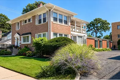 2611 Walnut Avenue, Evanston, IL 60201 - Photo 32
