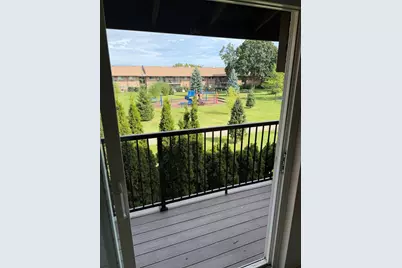 834 E Old Willow Road #216, Prospect Heights, IL 60070 - Photo 16
