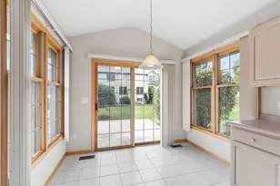 9131 Newcastle Ct, Tinley Park, IL 60487 - Photo 12