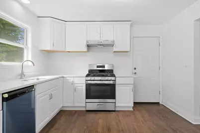 616 Bayfield Drive, Dekalb, IL 60115 - Photo 10