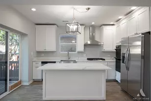 1220 Wisconsin Ave, Berwyn, IL 60402 - Photo 10