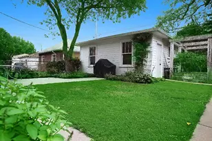 6525 N Washtenaw Ave, Chicago, IL 60645 - Photo 16