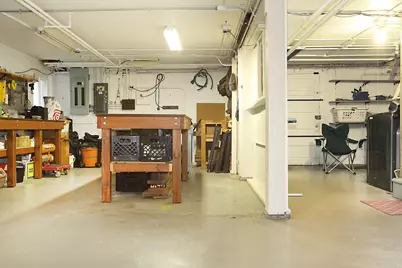 6525 N Washtenaw Avenue, Chicago, IL 60645 - Photo 14