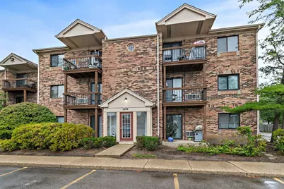 2249 Nichols Road #28D, Arlington Heights, IL 60004 - Photo 1