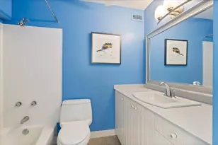 5445 N Sheridan Rd, Chicago, IL 60640 - Photo 12