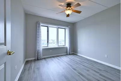 1 N Beacon Place #601, La Grange, IL 60525 - Photo 18