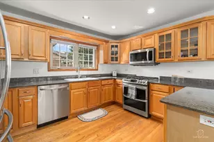 8000 W Lake St, Niles, IL 60714 - Photo 16