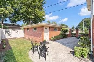 8000 W Lake St, Niles, IL 60714 - Photo 34