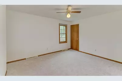 1102 Country Drive, Shorewood, IL 60404 - Photo 26
