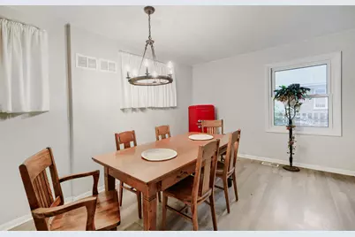 1301 S 2nd Avenue, Des Plaines, IL 60018 - Photo 12