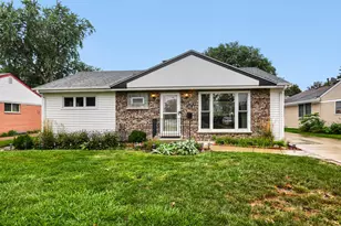 1301 S 2nd Ave, Des Plaines, IL 60018 - Photo 2