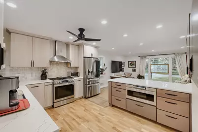 1301 S 2nd Avenue, Des Plaines, IL 60018 - Photo 6