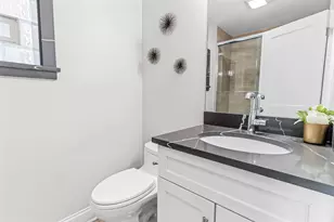 2913 S Lowe Ave, Chicago, IL 60616 - Photo 18