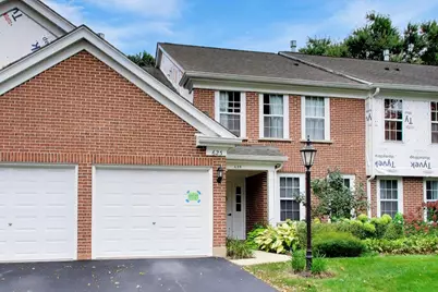 625 Edinburgh Lane, Prospect Heights, IL 60070 - Photo 2