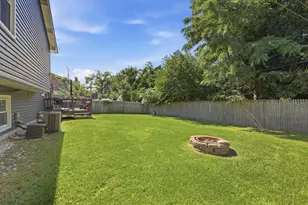 1818 N Sheridan Rd, Waukegan, IL 60087 - Photo 36