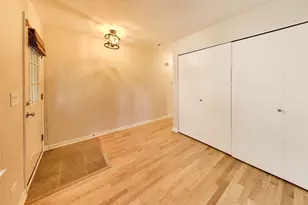3259 N Bay Ct, Chicago, IL 60618 - Photo 4