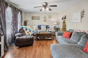 102 Lamar Dr, Salem, IL 62881 - Photo 22
