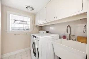1639 W Rascher Ave, Chicago, IL 60640 - Photo 40