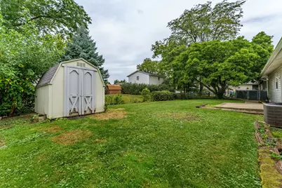 212 Wellington Avenue, Elk Grove Village, IL 60007 - Photo 30
