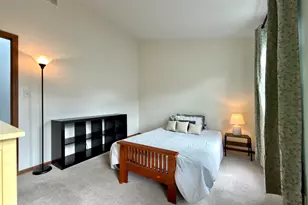 3S126 Timber Dr, Warrenville, IL 60555 - Photo 16