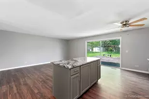 240 Bristol Way, Bolingbrook, IL 60440 - Photo 10