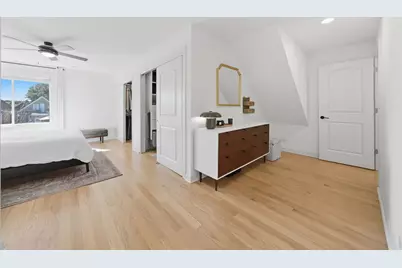 2240 N Karlov Avenue, Chicago, IL 60639 - Photo 24