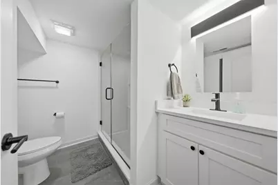 2240 N Karlov Avenue, Chicago, IL 60639 - Photo 38